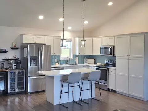 2301 Eaglebrooke Cir, Celina, OH 45822 photo 4