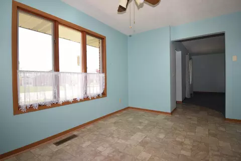 1035 Bradford Dr, Springfield, OH 45503 photo 6