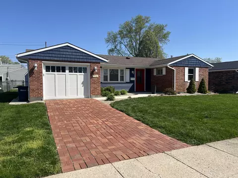 1516 Amesbury Ct, Piqua, OH 45356
