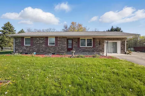 3210 Rhea Ln, Springfield, OH 45502