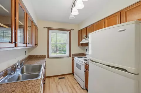 3210 Rhea Ln, Springfield, OH 45502 photo 8