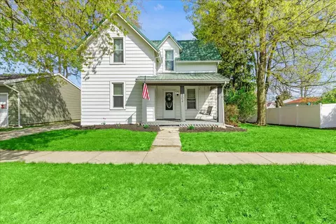 304 W Center St, West Mansfield, OH 43358