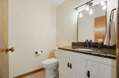 2002 Barnsbury Ct, Celina, OH 45822 photo 31