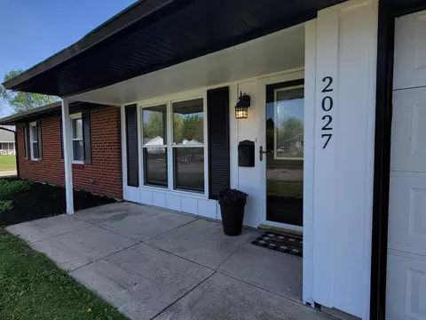 Exterior - 2027 Andover Ave, Springfield, OH 45503 photo 6 of 10