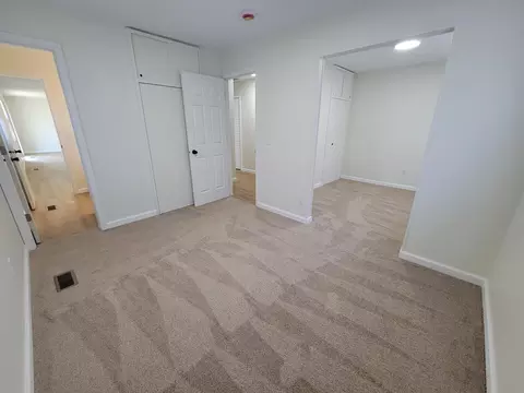 Bedroom - 2027 Andover Ave, Springfield, OH 45503 photo 3 of 3