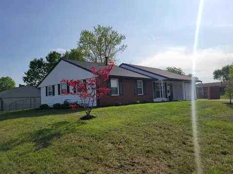 Exterior - 2027 Andover Ave, Springfield, OH 45503 photo 5 of 10
