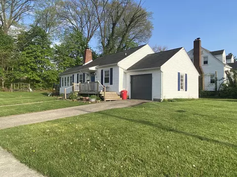 281 Glendale Dr, Springfield, OH 45504 photo 2