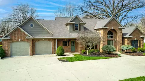 24 Breezewood Ln, Saint Marys, OH 45885