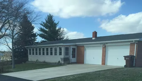 6538 Fletcher Chapel Rd, South Charleston, OH 45368