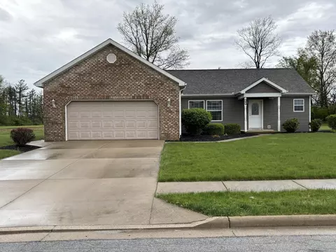 102 Village Pkwy, Jackson Center, OH 45334