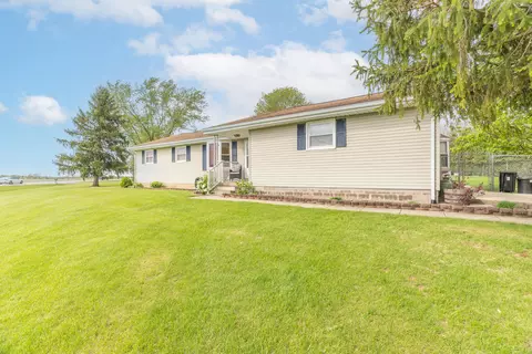 4005 Paulus Rd, Houston, OH 45333