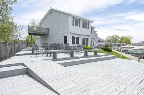 7461 Snug Harbor Dr #28, Russells Point, OH 43348