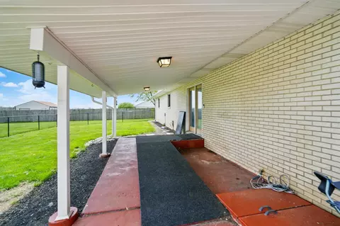 Exterior - 5370 Penny Pike, Springfield, OH 45502 photo 8 of 13