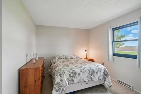 Bedroom - 5370 Penny Pike, Springfield, OH 45502 photo 5 of 5