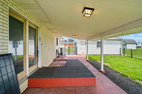Exterior - 5370 Penny Pike, Springfield, OH 45502 photo 6 of 13