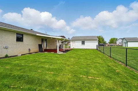 Exterior - 5370 Penny Pike, Springfield, OH 45502 photo 7 of 13