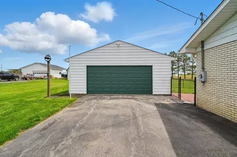 Exterior - 5370 Penny Pike, Springfield, OH 45502 photo 5 of 13