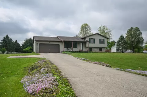 3471 Hanson Ct, Springfield, OH 45504 photo 3