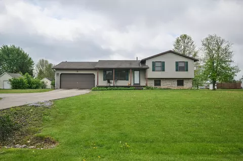 3471 Hanson Ct, Springfield, OH 45504