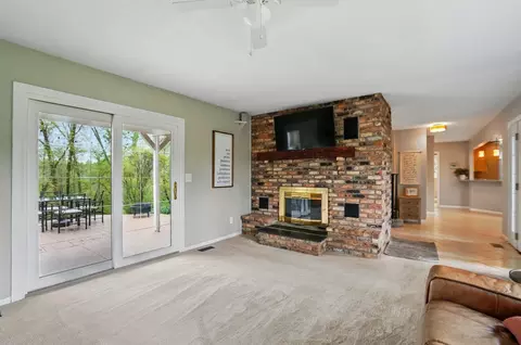 3877 St Paris Pike, Springfield, OH 45504 photo 10