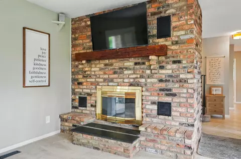 3877 St Paris Pike, Springfield, OH 45504 photo 11