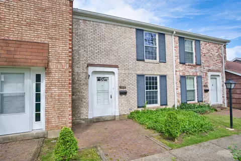 1313 Rona Village Blvd, Fairborn, OH 45324