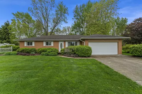 1900 Jillane Dr, Troy, OH 45373