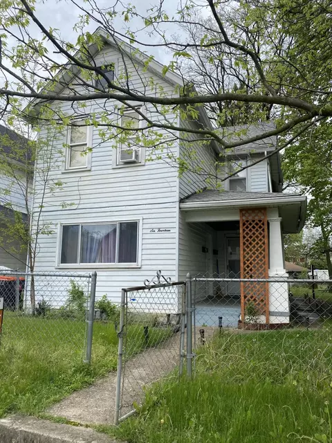 614 Sherman Ave, Springfield, OH 45503