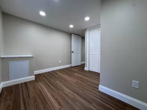 Bedroom - 315 N Jackson St, Springfield, OH 45504 photo 6 of 6