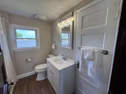 Bath - 315 N Jackson St, Springfield, OH 45504 photo 1 of 3