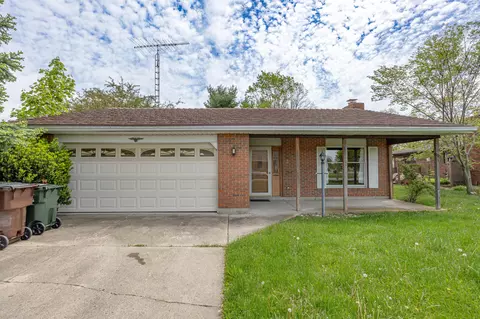 3 Brethren Dr, Pleasant Hill, OH 45359