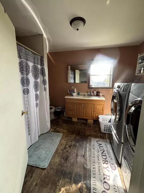 Bath - 8039 Shelley Rd, Mendon, OH 45862 photo 1 of 1