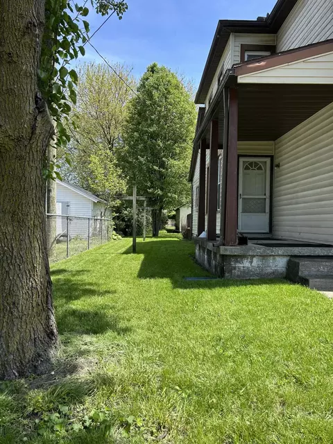 956 Park Ave, Springfield, OH 45503 photo 3