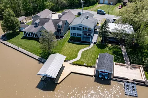 9843 Lake Breeze Dr, Belle Center, OH 43310
