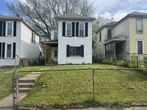 Exterior - 1572 Mound St, Springfield, OH 45505 photo 5 of 5