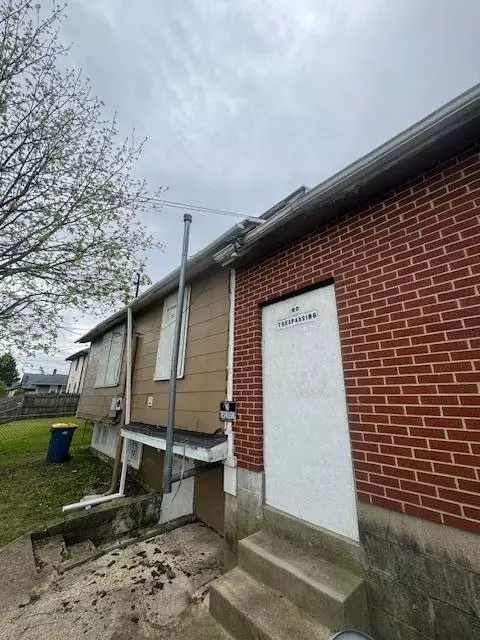 2256 Hillside Ave, Springfield, OH 45503 photo 4