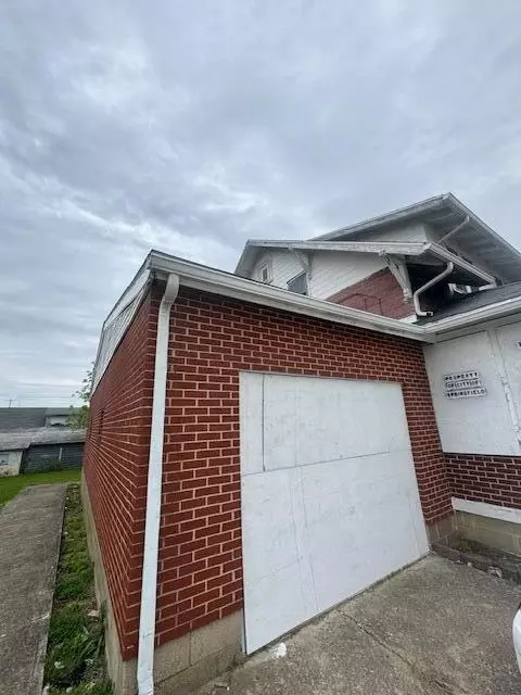 2256 Hillside Ave, Springfield, OH 45503 photo 2