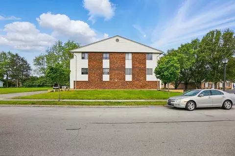 2151 Olympic St, Springfield, OH 45503 photo 2