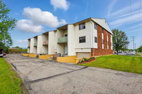 2151 Olympic St, Springfield, OH 45503