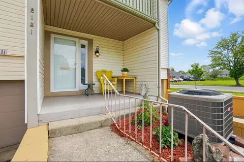 2151 Olympic St, Springfield, OH 45503 photo 3