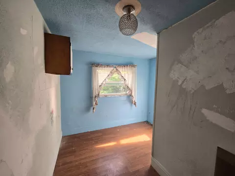 1530 W Main St, Springfield, OH 45504 photo 11