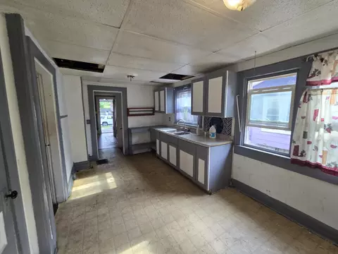 1530 W Main St, Springfield, OH 45504 photo 16