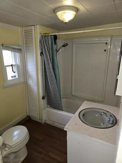1530 W Main St, Springfield, OH 45504 photo 7