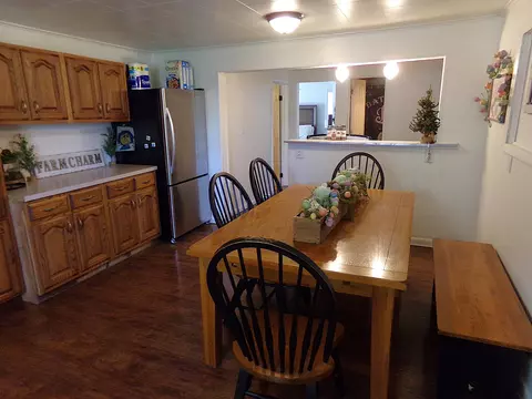 Dining - 88 E Clark St, North Hampton, OH 45349 photo 1 of 2