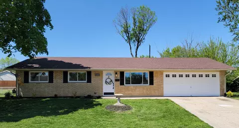 6612 Ravenna Ave, Enon, OH 45323