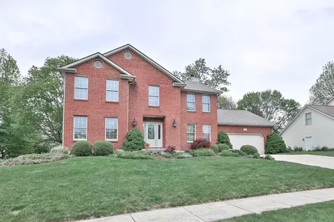835 Stone Ridge Pl, Tipp City, OH 45371