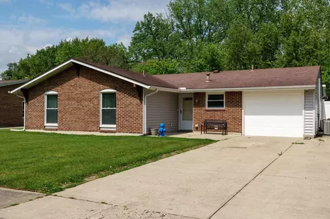 5235 Wakefield Dr, Fairborn, OH 45324