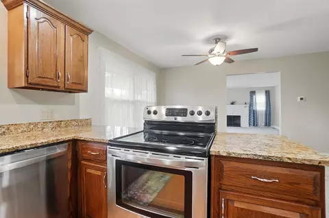360 N Bird Rd, Springfield, OH 45503 photo 16