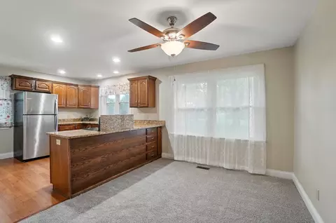 360 N Bird Rd, Springfield, OH 45503 photo 8