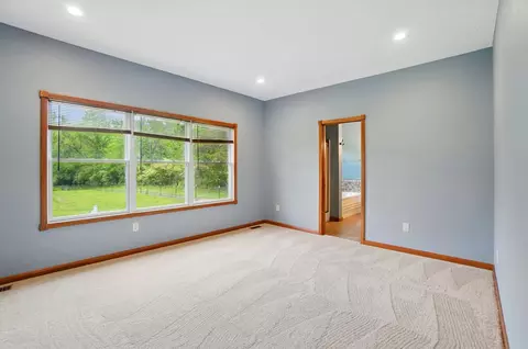 Bedroom - 2619 Fox Hollow Rd, Springfield, OH 45502 photo 1 of 7